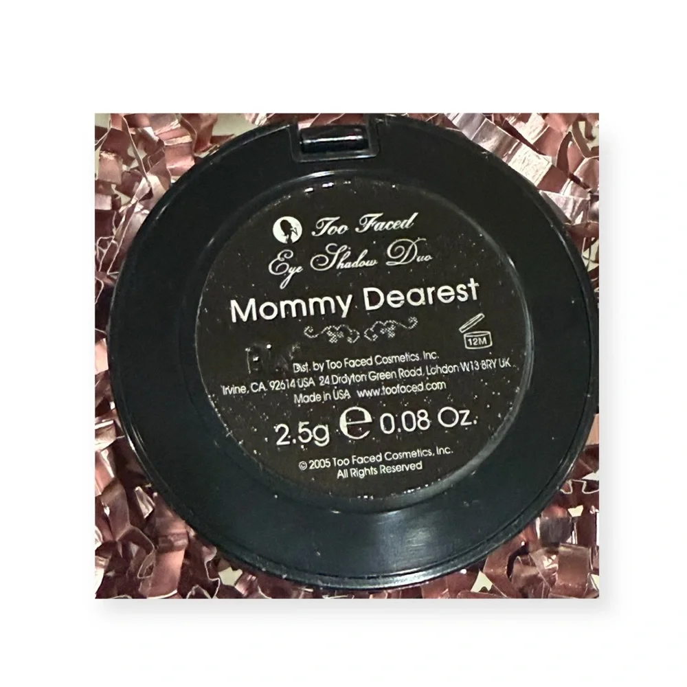 Deadstock: new Too Faced ☯︎︎ OG Eye Shadow Duo ☯︎︎ Mommy Dearest ☯︎︎ in box